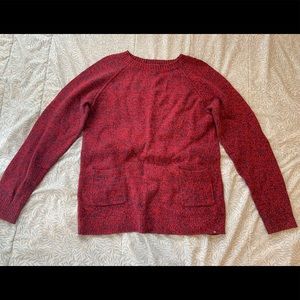 Gap red and navy blue speckled sweater